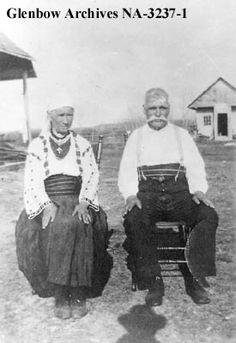 0d3ddf871587b33bb1dde9ab5a59d8a9--vintage-farm-my-father